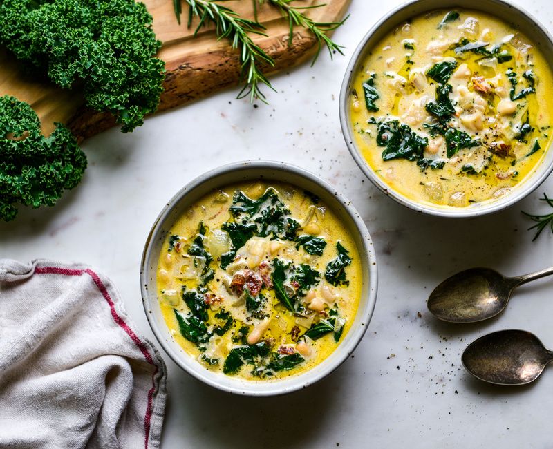 CREAMY WHITE BEAN AND KALE SOUP-1