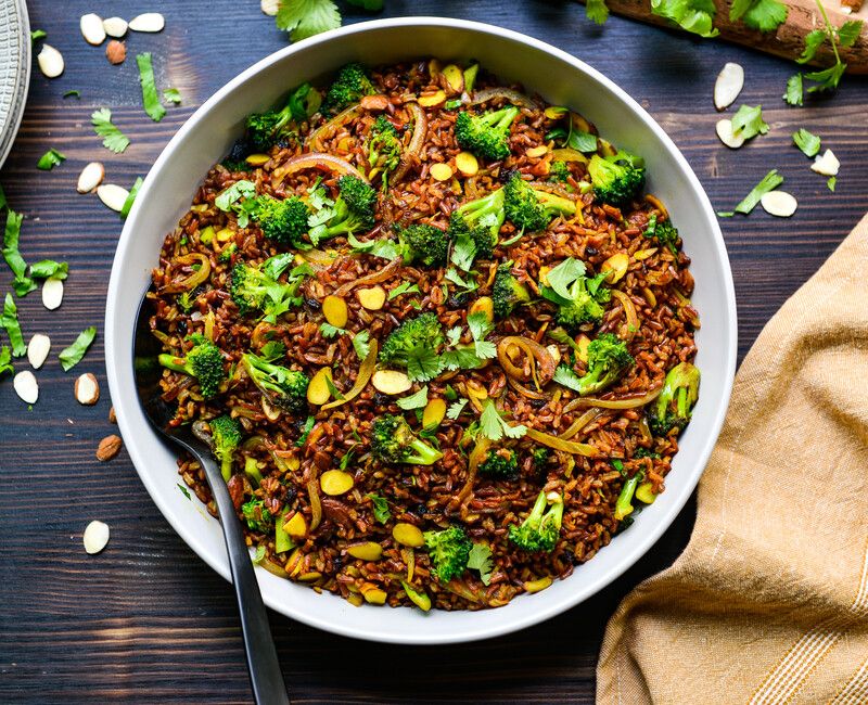 CURRIED RED RICE AND BROCCOLI STIR-FRY-1