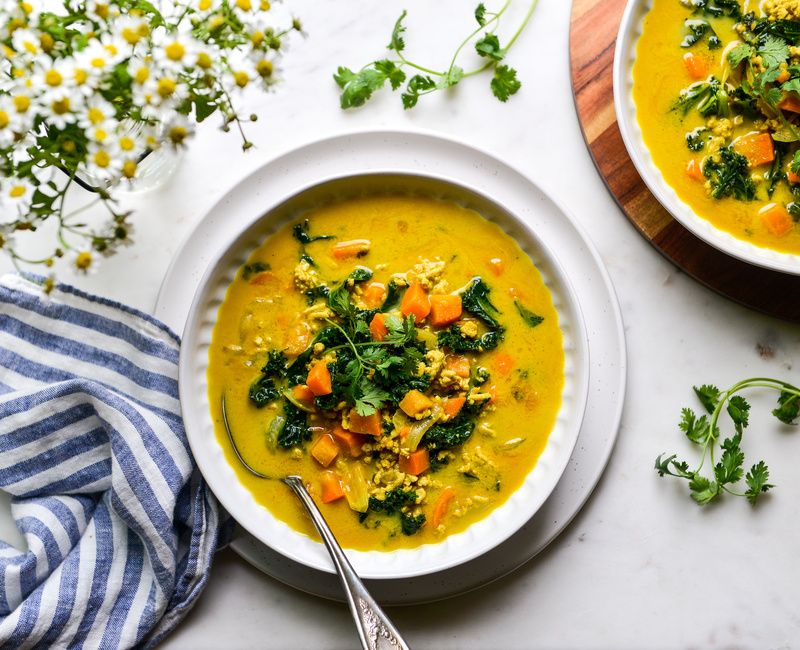 EASY CURRIED CHICKEN KALE SWEET POTATO SOUP-1