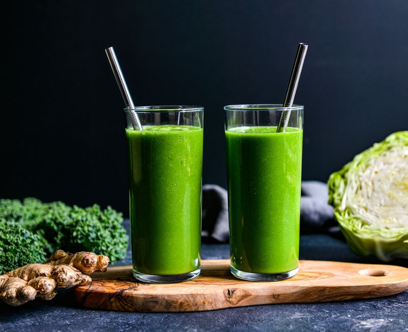 GINGER-KALE DETOX SMOOTHIE-1