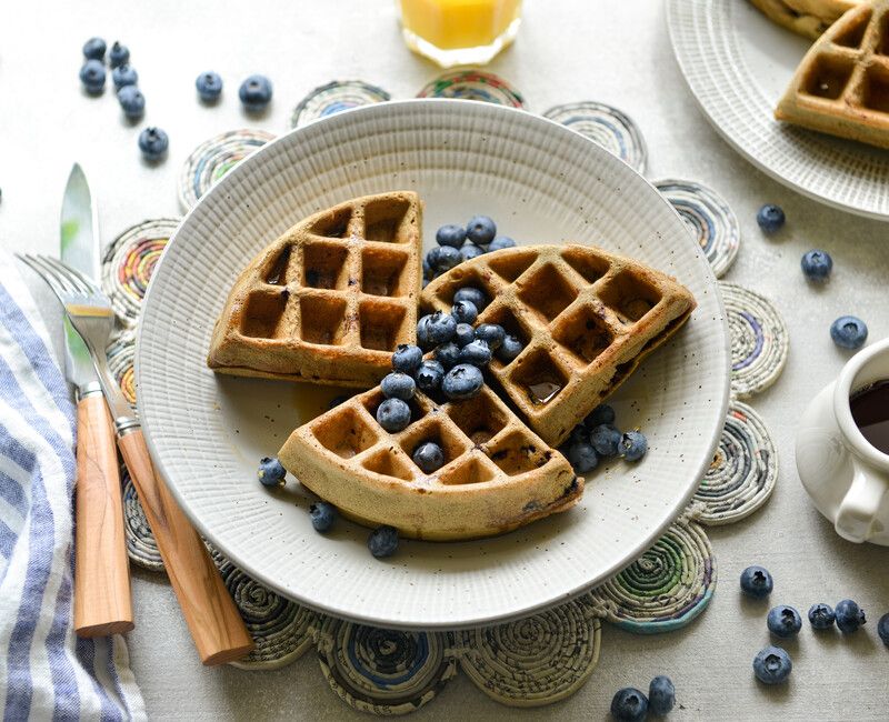 GLUTEN-FREE BLUEBERRY TEFF WAFFLES-1