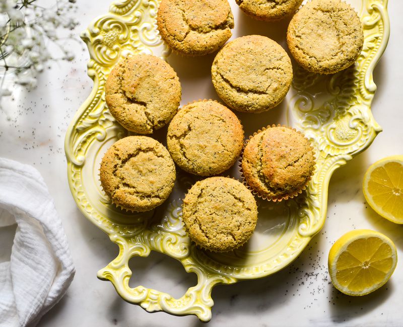 GRAIN-FREE ALMOND FLOUR LEMON POPPYSEED MUFFINS-11
