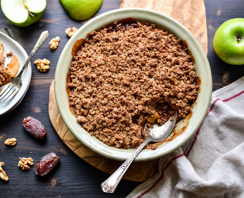 GRAIN-FREE VEGAN APPLE WALNUT CRISP-3