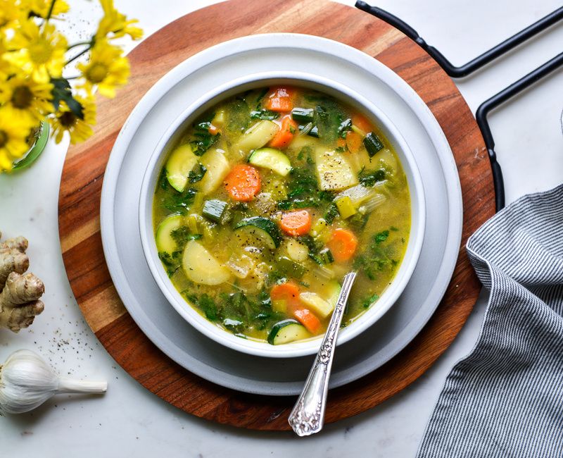 HEALING GARLIC-GINGER VEGETABLE SOUP-1