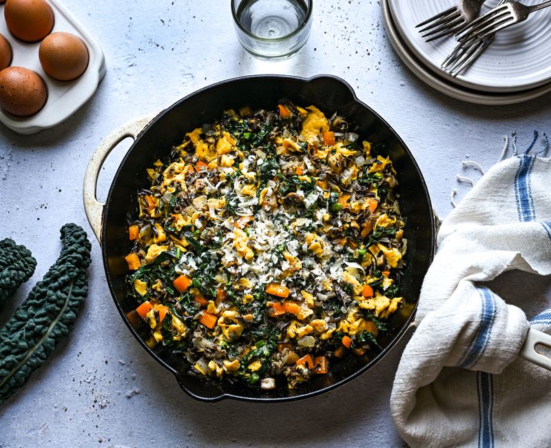 HIGH-FIBER WILD RICE MUSHROOM AND CHEDDAR EGG SCRAMBLE-2