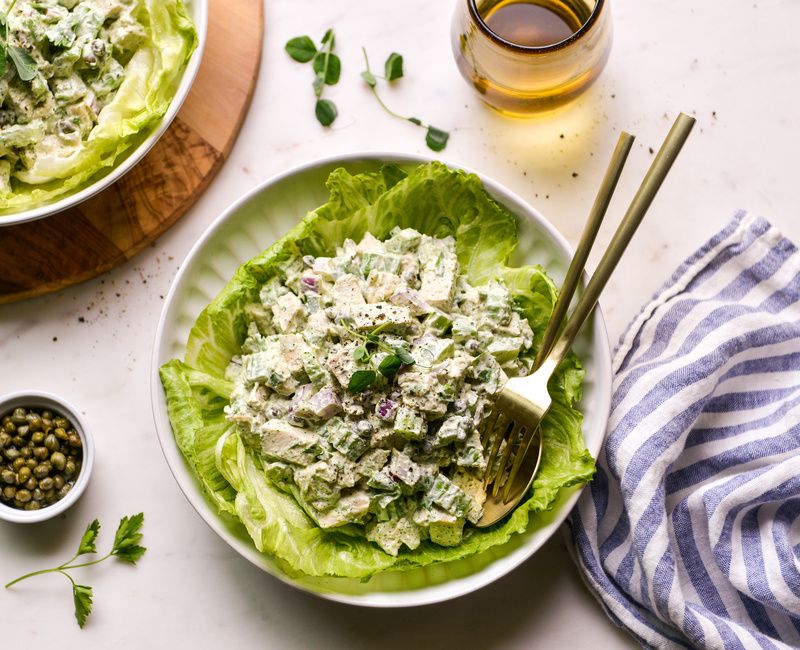 HIGH-PROTEIN COTTAGE CHEESE AND DILL CHICKEN SALAD KETO-1