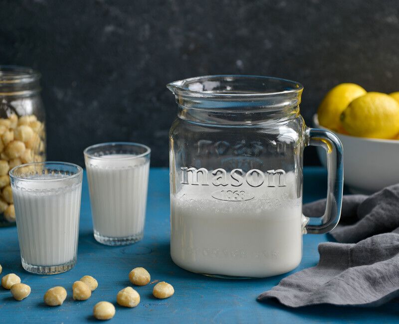 MACADAMIA NUT MILK-1