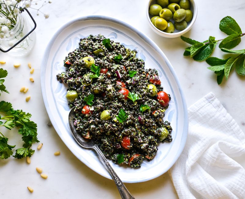 MEDITERRANEAN LENTIL SALAD WITH PARSLEY-MINT PESTO-1