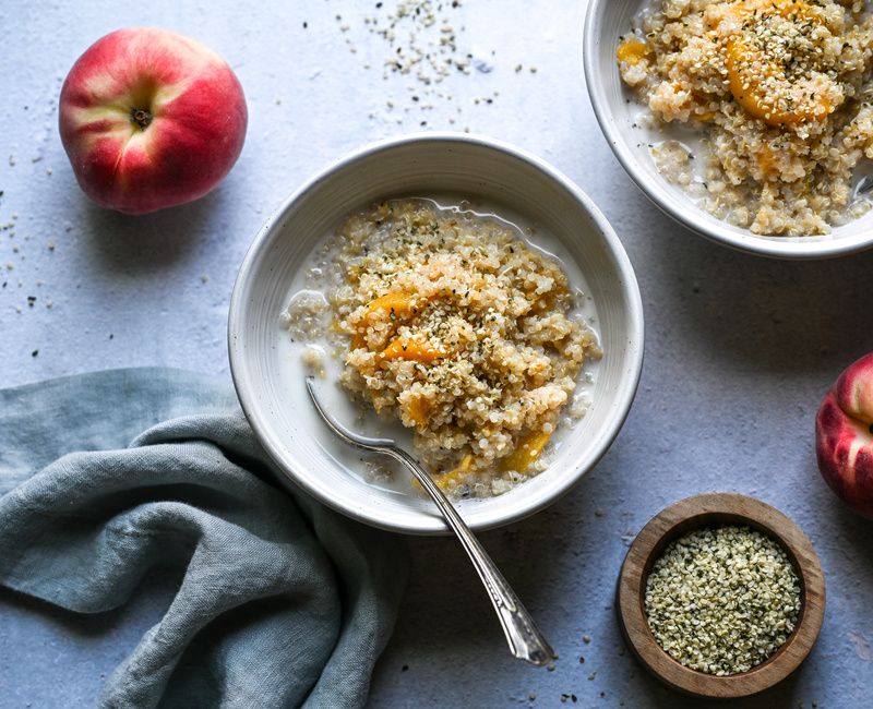 PEACHES AND CREAM QUINOA PORRIDGE DAIRY-FREE-1