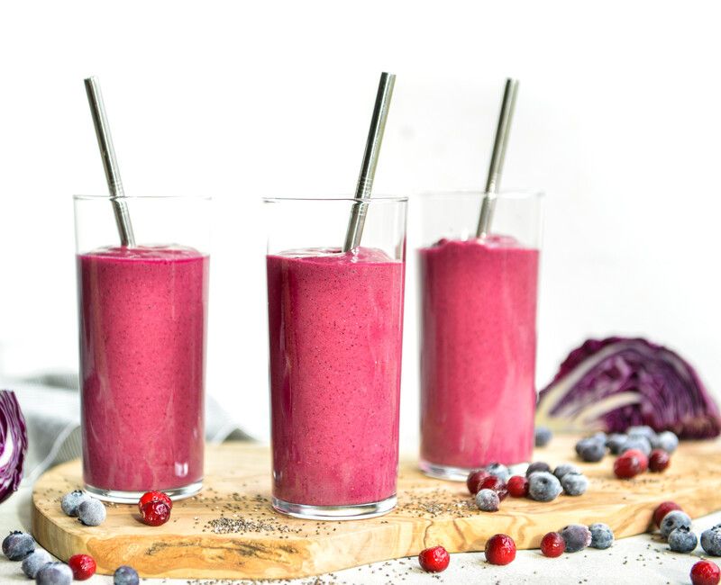 RED CABBAGE BERRY DETOX SMOOTHIE-1