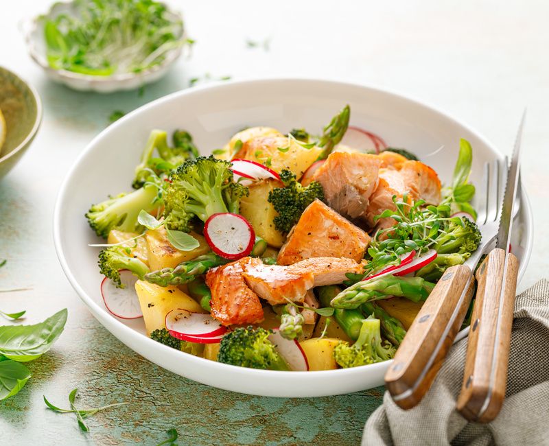 SALMON POTATO BROCCOLI SALAD-1