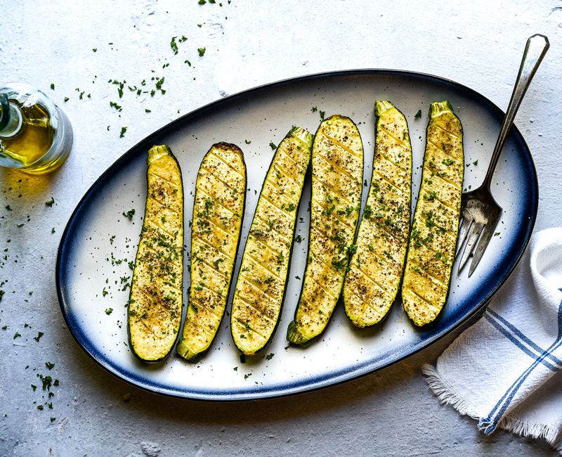 SIMPLE ROASTED ZUCCHINI-1