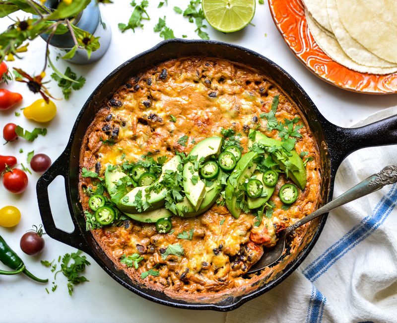 SKILLET BLACK BEANS WITH TOMATOES AND CHEESE-1