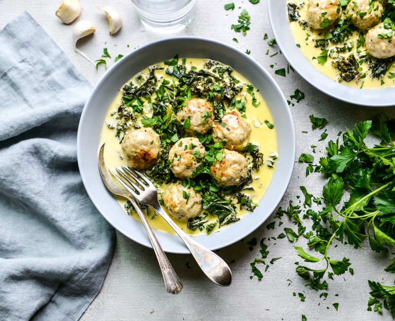 TURKEY MEATBALLS IN A GARLIC CREAM SAUCE-1