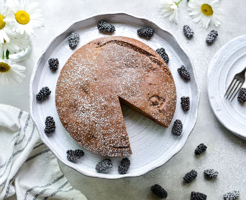 VEGAN BLACKBERRY BUCKWHEAT CAKE-2