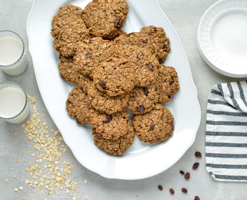 VEGAN OATMEAL RAISIN COOKIES-2