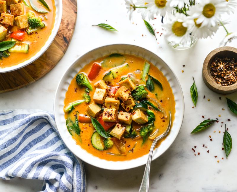 VEGAN THAI TOFU RED CURRY WITH VEGETABLES-1