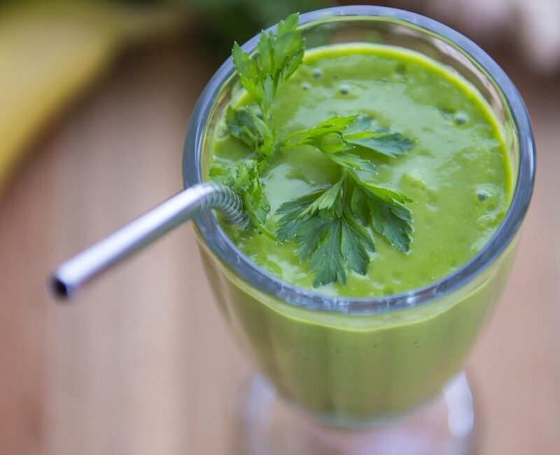 Avocado Banana Green Smoothie