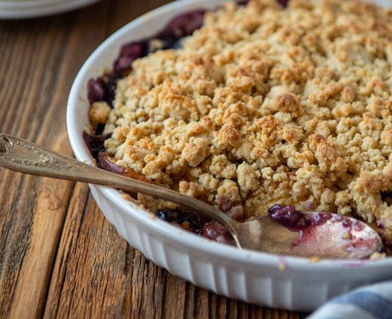 Peach Blueberry Crumble