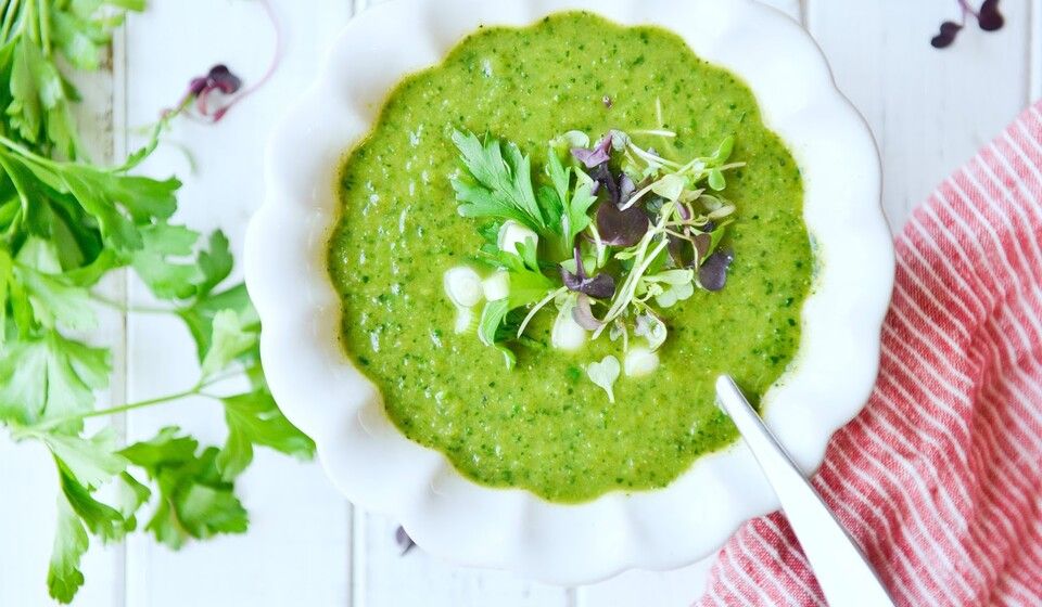 Green Kale Detox Soup