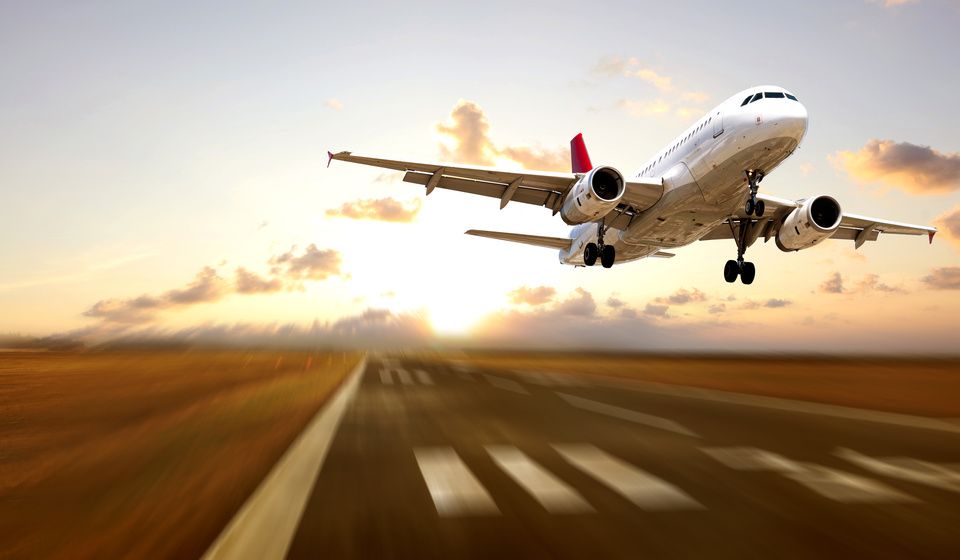 AIRPLANE AIR TRAVEL-1