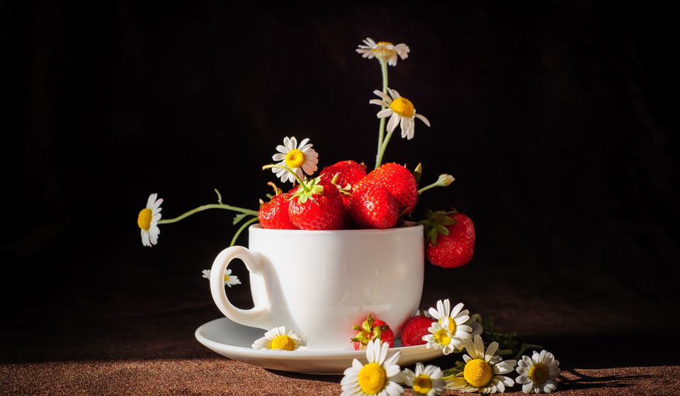 STRAWBERRIES AND CHAMOMILE-2